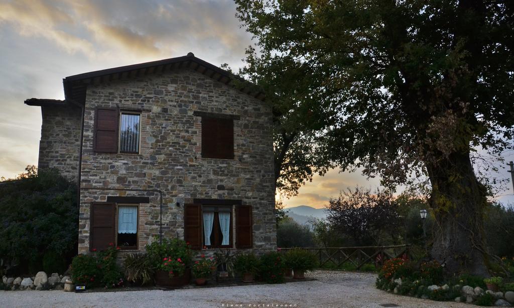 Bed and Breakfast Casale Il Cerqueto San Severino Marche Exteriér fotografie